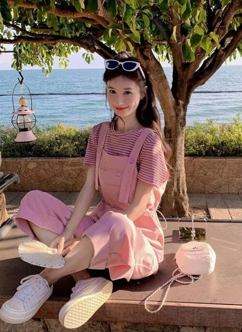 Striped T Shirt And Pink Overalls Set