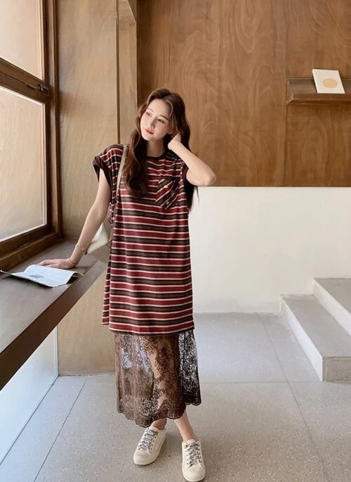 Striped T Shirt Dress With Lace Mesh Skirt Set