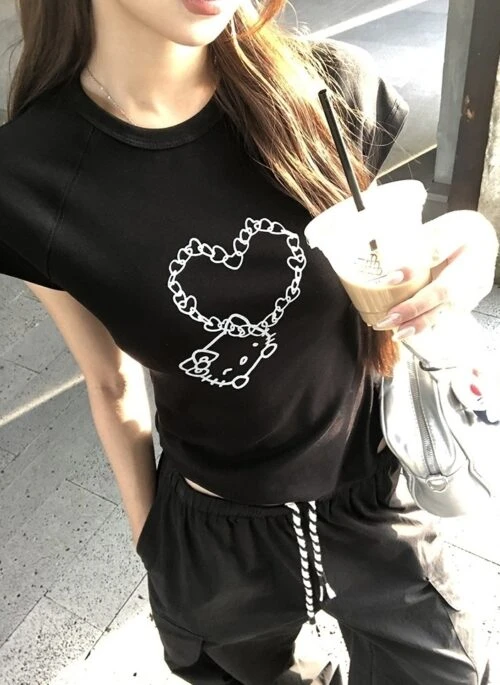 Trendy Black Short Sleeve Fashion Crop Top