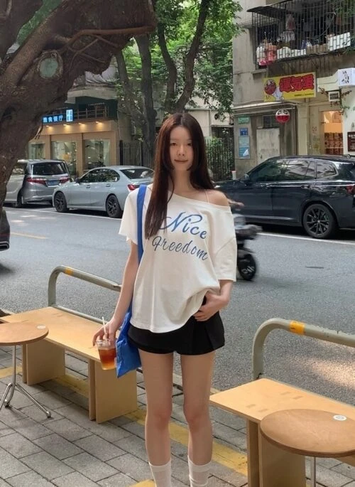 Trendy Loose Fit Off Shoulder White Summer Top