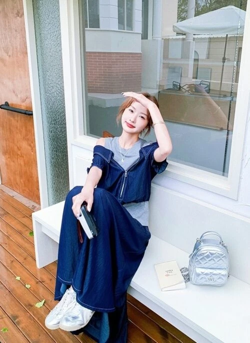 Trendy Off Shoulder Denim Skirt Set