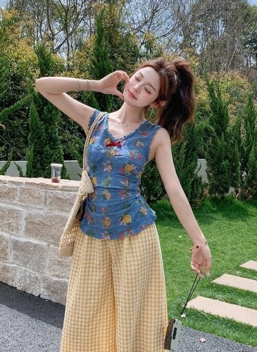 Trendy Plaid Wide Leg Pants And Printed Tank Set