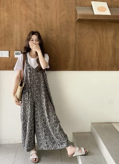 Vintage Floral Print Overalls And T Shirt Set