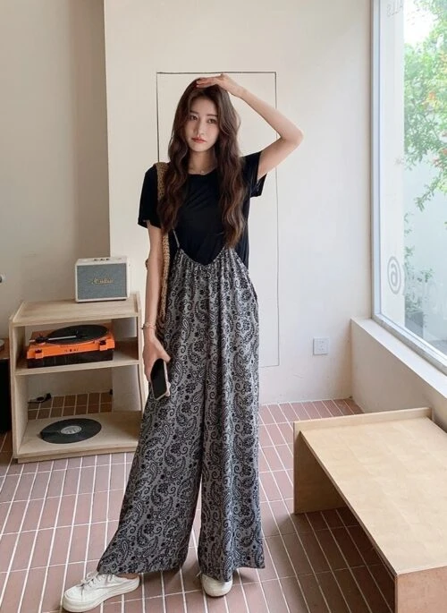 Vintage Print Relaxed Fit T Shirt Wide Leg Pants Set