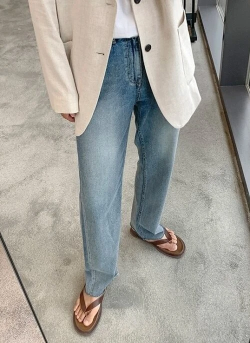 Vintage Washed Relaxed Fit Denim Jeans