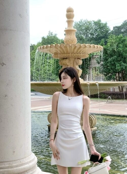 White Elegant A-Line Dress | Lia – ITZY