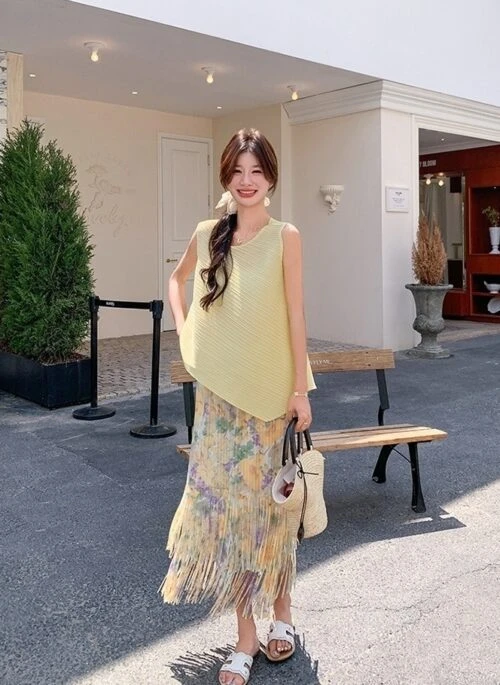 Yellow Sleeveless Fringe Print Vacation Skirt Set