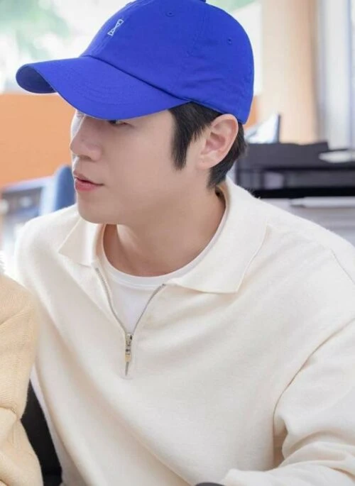 Beige Collared Long Sleeves Polo | Gu Do Won - Resident Playbook