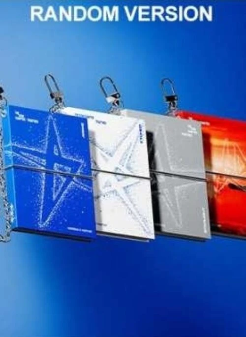 TXT Album – The Star Chapter: TOGETHER | Mini Book Keyring, Random version
