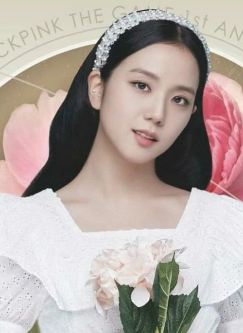 White Flowy Ruffles Lace Set | Jisoo – BlackPink