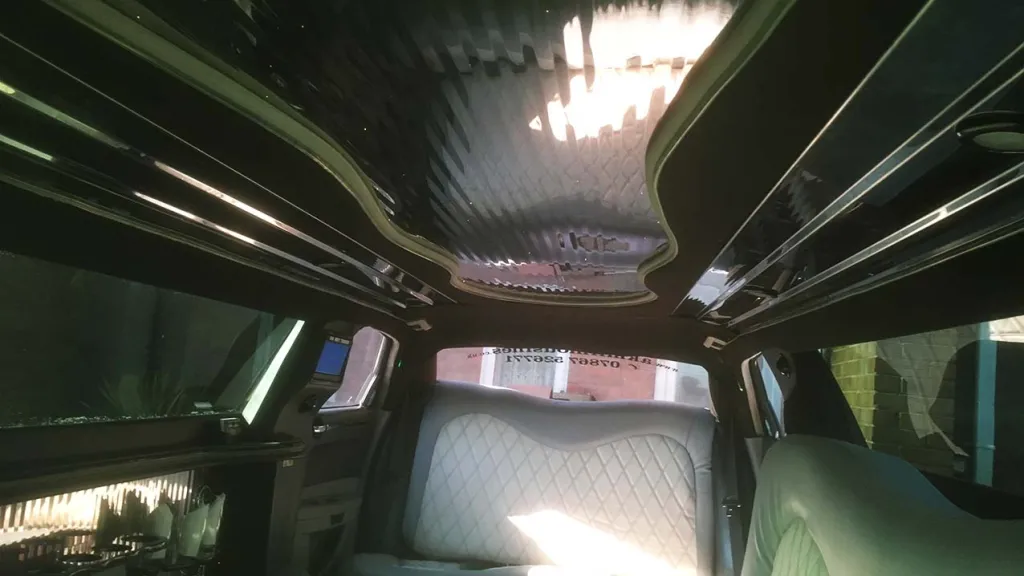 Chrysler 300c Stretch Limousine