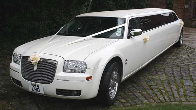 Chrysler 300c Stretch Limousine