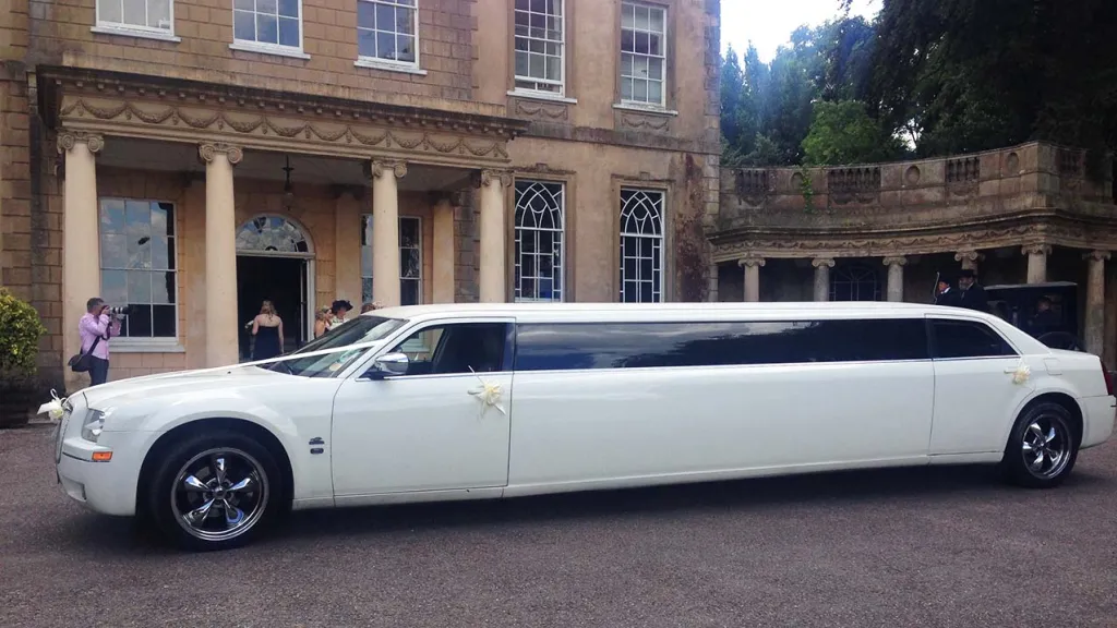 Chrysler 300c Stretch Limousine