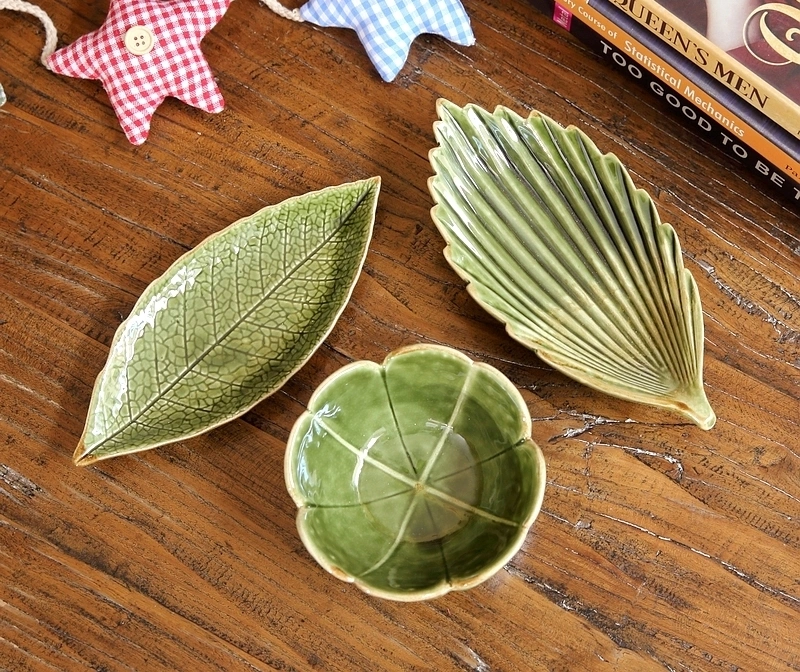 Ceramic leaf dish best sale