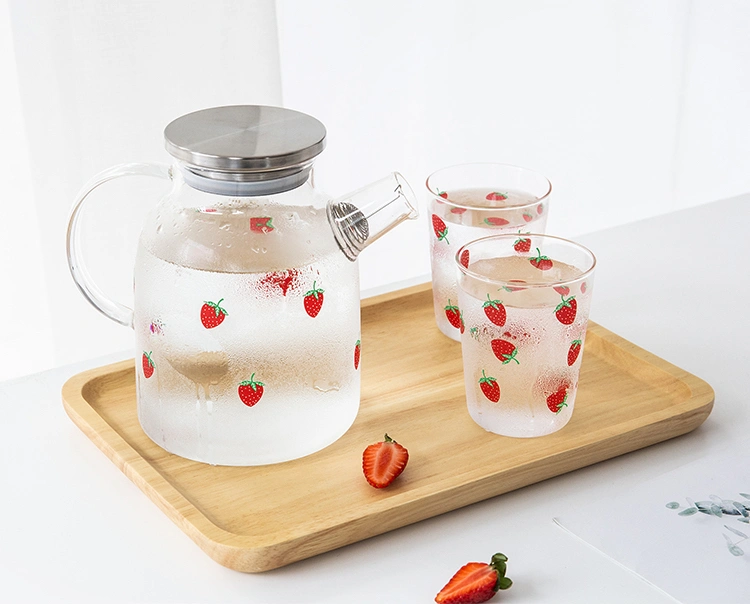 Strawberry Printed Drinking Glassware