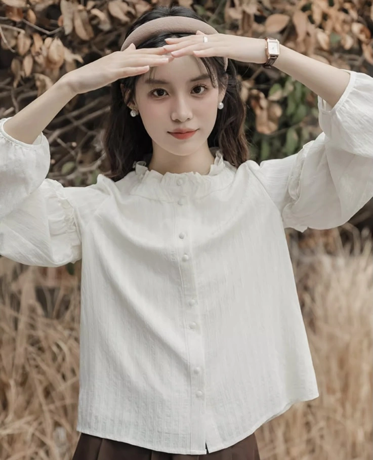 Off-White Ruffled Collar Blouse