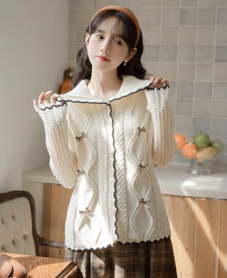 Knitted Cardigan With Bow Detail