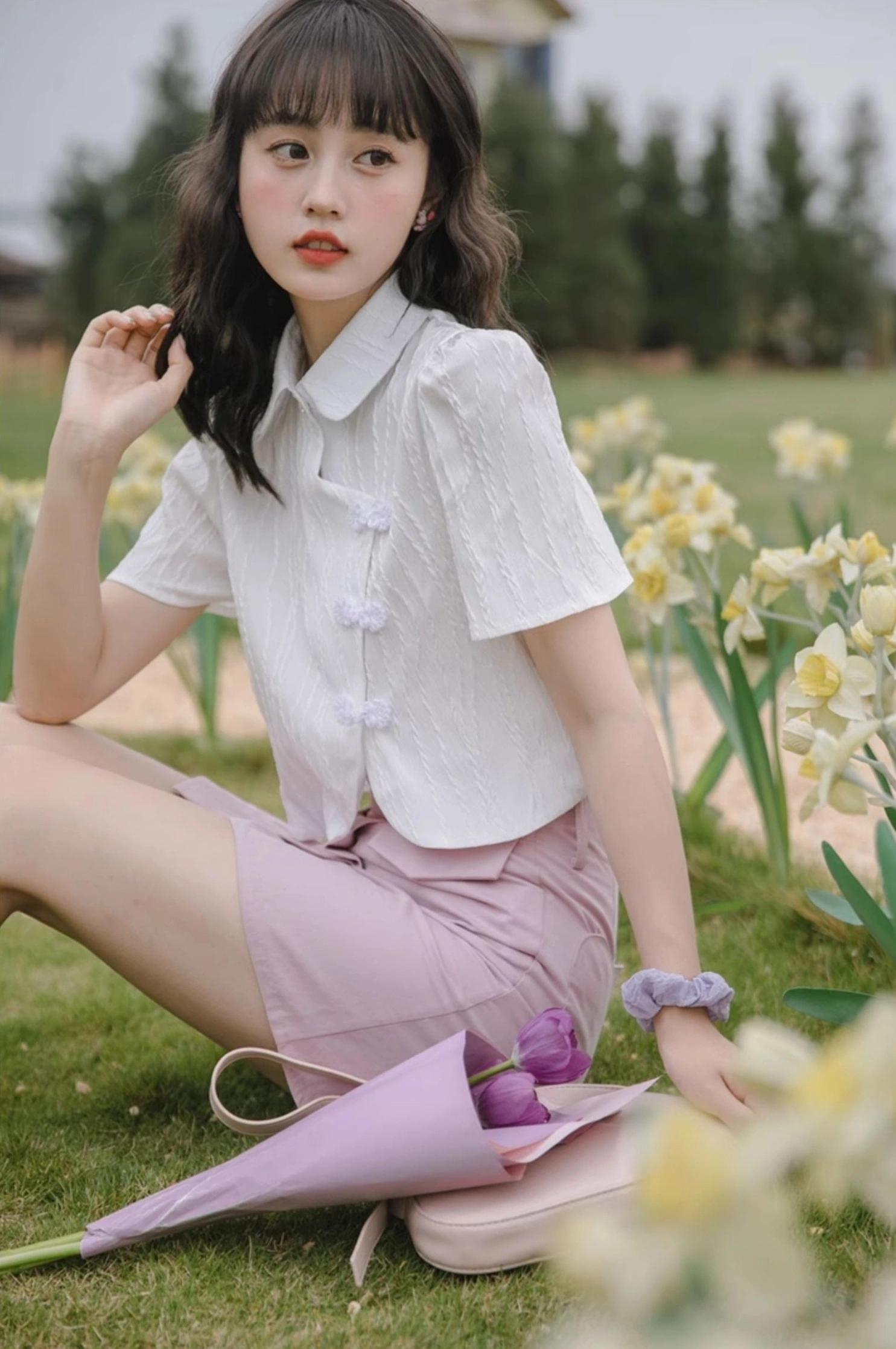 Chinese Style Short Sleeve And Collared Top