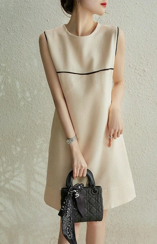Round Neck Straight Dress